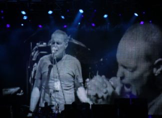 εbeerιες απο την συναυλία των Πυξ-Λαξ…..