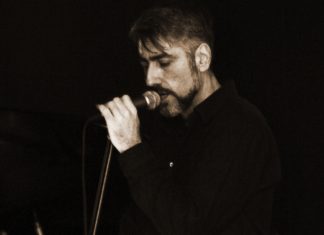 Θάνος Ανεστόπουλος @ Αυλαία τις Παρασκευές από 21/10/2011 ως 11//11/2011