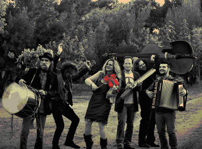 Ευανθία Ρεμπούτσικα «Το αστέρι κι η ευχή… με φόντο μια Πανσέληνο!»