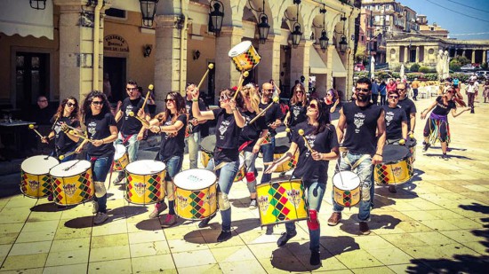 Ομάδες Κρουστών θα δίνουν το ρυθμό στις συναυλίες του Bob Dylan & του Manu Chao στη Θεσσαλονίκη!
