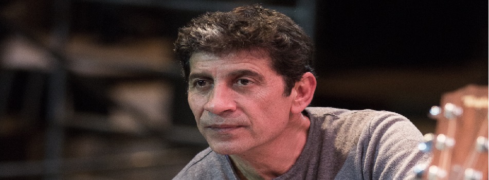 Ο Σωκράτης Μάλαμας στο Σταυρό Του Νότου | Απο 23 Ιανουαρίου