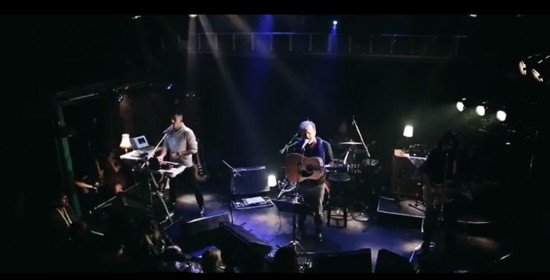 Νησιά Live Νίκος Ζιώγαλας & Greeklish Babylon | Official video