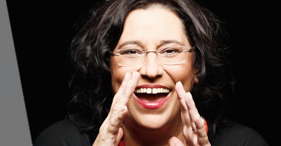 ”Όλα αρχίζουν ξανά” Η Μαρία Φαραντούρη στην Αίθουσα «Παρνασσός»