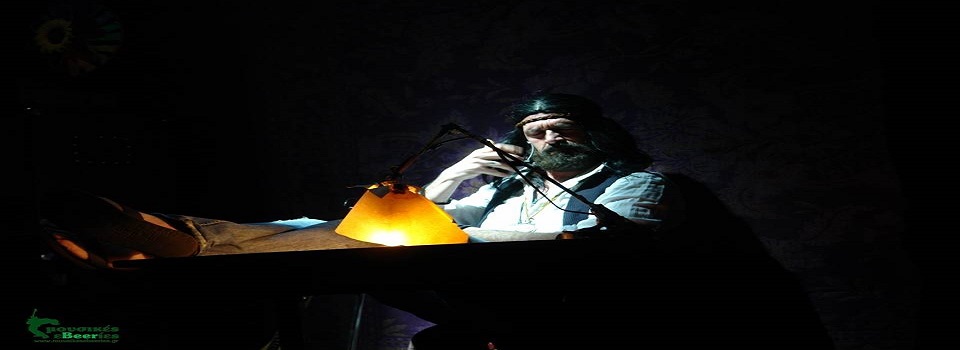 Στο Φαλιμέντο Του Κόσμου | Σταυρός του Νότου Κεντρική Σκηνή