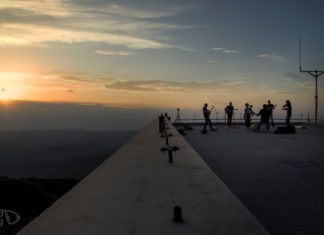Συνέντευξη : Οι Group ParΩdy στις www.mousikesebeeries.gr