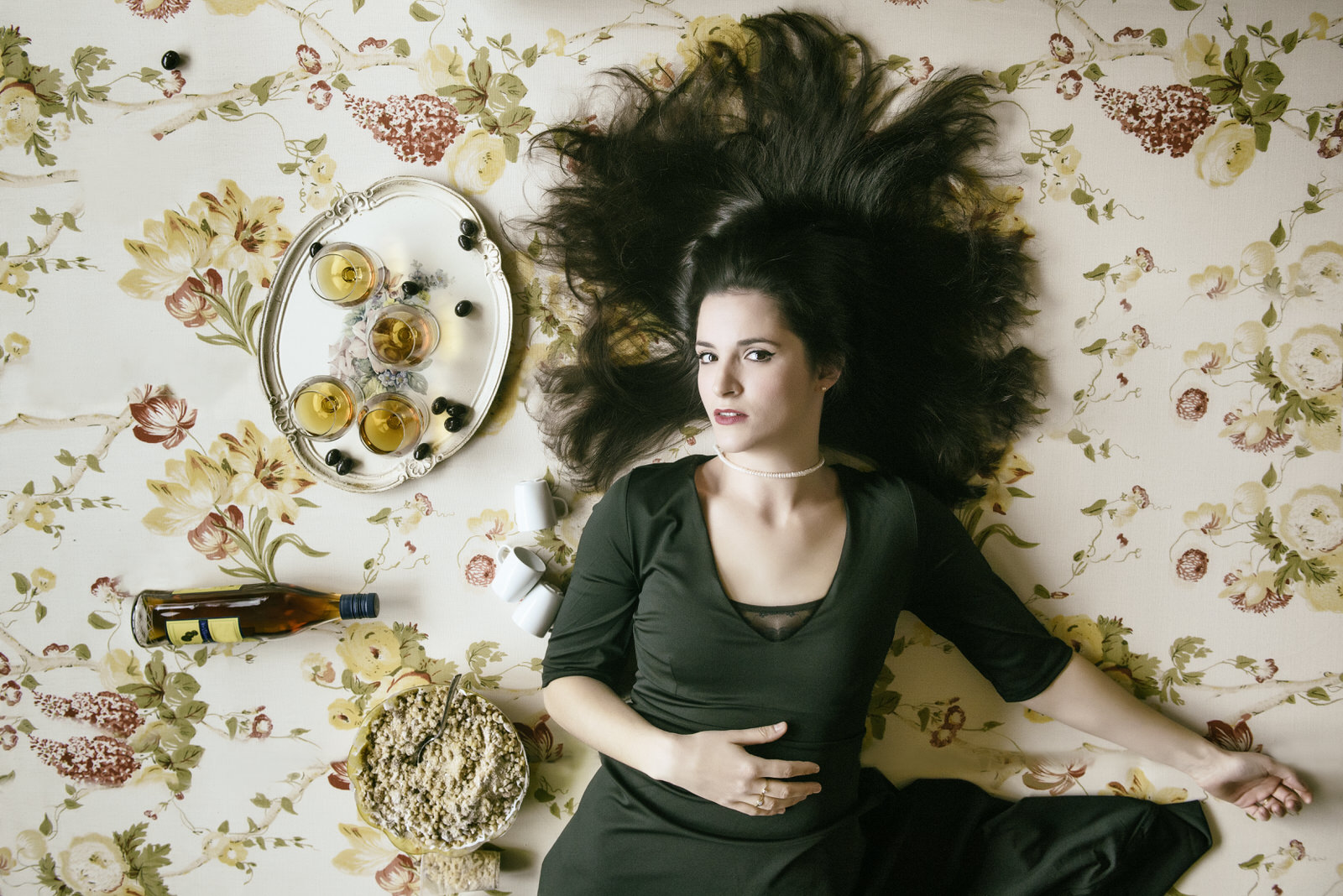 Η Ναταλία Λαμπαδάκη στο Ολόγραμμα με τον Βασίλη Κομύτη στο www.metadeftero.gr