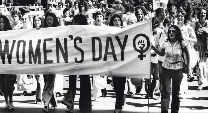 Η ημέρα της γυναίκας δεν είναι ακόμα μία εμπορική γιορτή. Είναι πολλά περισσότερα!