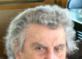 75 χρόνια, ίδια μυαλά | Μίκης Θεοδωράκης