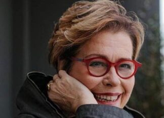 Δήμητρα Γαλάνη : “Είναι λίγη η παρουσία της κύριας Μενδώνη”