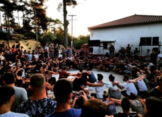 “Στην πλατεία του χωριού μας” | Playlist