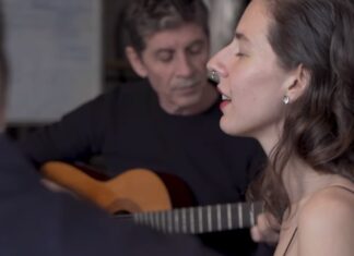 “Ο κόσμος σου είμαι εγώ” | “Τα σκέτα” με τη φωνή της Σεμέλης Παπαβασιλείου