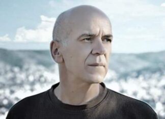 Ο Ορφέας Περίδης γράφει την ιστορία για το τραγούδι “Φεύγω”.