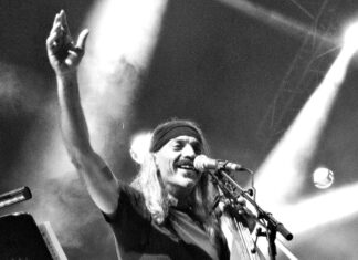 Οι Χαΐνηδες στον Σταυρό του Νότου Plus