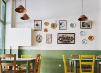 “Ρουμπαγιάτ” το νέο μας στέκι στα Άνω Πατήσια