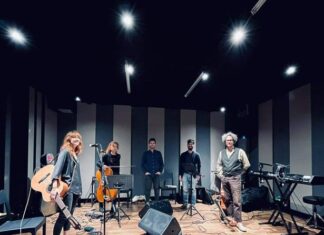 ΜΑΡΙΑ ΠΑΠΑΓΕΩΡΓΙΟΥ ME guest ΜΑΡΘΑ ΦΡΙΝΤΖΗΛΑ | GAZARTE ROOF STAGE