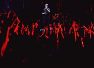 Sold out οι δύο πρώτες μέρες του Θανάση στο Κατράκειο | Extra ημέρα στις 13/7