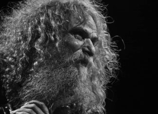 Ο μοναδικός Ψαραντώνης στο θέατρο Βράχων | Καλοκαίρι 2022