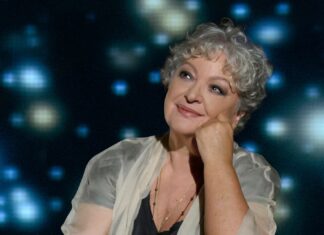 Τάνια Τσανακλίδου : “Πως ανεχόμαστε καθημερινά να μας φτύνουν στα μούτρα;”