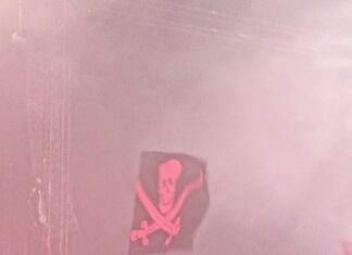 Στην Ανδρομέδα και στη Γη του Θανάση | Day 1 – Θέατρο Βράχων