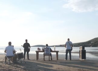 Ο ΔΗΜΗΤΡΗΣ ΜΕΝΤΖΕΛΟΣ ΜΕΛΟΠΟΙΕΙ ΤΟ “ΜΑΡΑΜΠΟΥ” ΤΟΥ ΝΙΚΟΥ ΚΑΒΒΑΔΙΑ