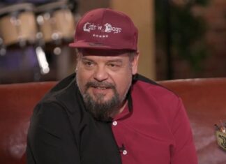 Είδαμε τον Μεντζέλο να ραπάρει στο “Μουσικό Κουτί” και γουστάραμε! (video)