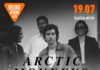 OI ARCTIC MONKEYS ΣΤΗ ΣΚΗΝΗ TOY RELEASE FESTIVAL 2023
