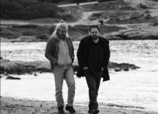 “Το κάστρο” | Δημήτρης Μητσοτάκης – Γιάννης Χαρούλης (Νέο τραγούδι)