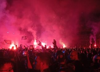 Ο Θανάσης Παπακωνσταντίνου γράφει για τον χουλιγκανισμό των καπνογόνων!