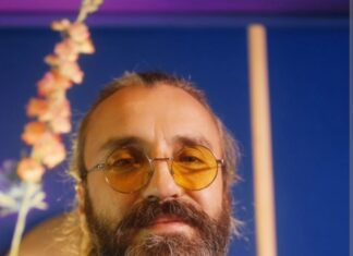 “Λουλούδι” το νέο τραγούδι του Λεωνίδα Μπαλάφα!