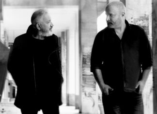 “Μαζί Δεν Φοβάμαι” | Χρήστος Θηβαίος & Παναγιώτης Μάργαρης, στίχοι Οδυσσέας Ιωάννου | Νέο τραγούδι