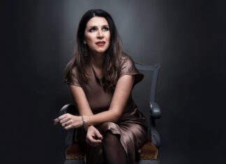 Η Μαρία Κηλαηδόνη με καλεσμένους στο Gazarte Roof Stage