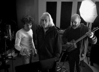 ΥΠΟΓΕΙΑ ΡΕΥΜΑΤΑ & ΓΙΑΝΝΗΣ ΑΓΓΕΛΑΚΑΣ – Θα Μ’ Αγαπάω | Νέο τραγούδι