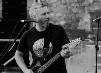 Ο ΑΛΚΙΝΟΟΣ ΙΩΑΝΝΙΔΗΣ στο Δημοτικό Θέατρο Λυκαβηττού | Καλοκαίρι 2024