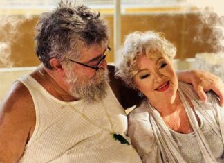 “Μαρία Αλίκη” | Ο Σταμάτης Κραουνάκης γράφει και η Τάνια Τσανακλίδου τραγουδάει