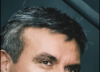 “…Στην πλώρη γράφει λεύτερος, στην πρύμνη δεν αντέχω…” | Καλό ταξίδι Μανώλη Λιδάκη