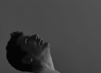 “Τραγουδάν τον Άρη” του Γιάννη Παπαγεωργίου