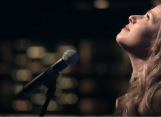 “Υπάρχει ένας δρόμος” | Το τρίτο κατά σειρά νέο τραγούδι της Ιουλίας Κραπατάκη