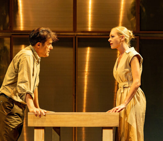 Οι «Αλιγάτορες» σε σκηνοθεσία Γιάννη Λασπιά στη νέα θεατρική σκηνή Auditorium