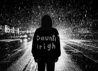 MASSIVE ATTACK & TOM WAITS ΕΠΙΣΤΡΕΦΟΥΝ ΜΕ ΤΟ “BOOTS ON THE GROUND”